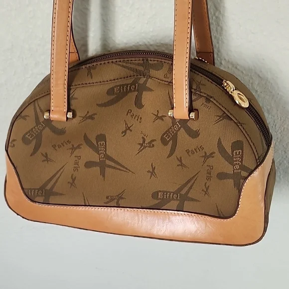 LeTour Eiffel Vintage Elegant Tan and Brown Shoulder Bag - Picture 10 of 16